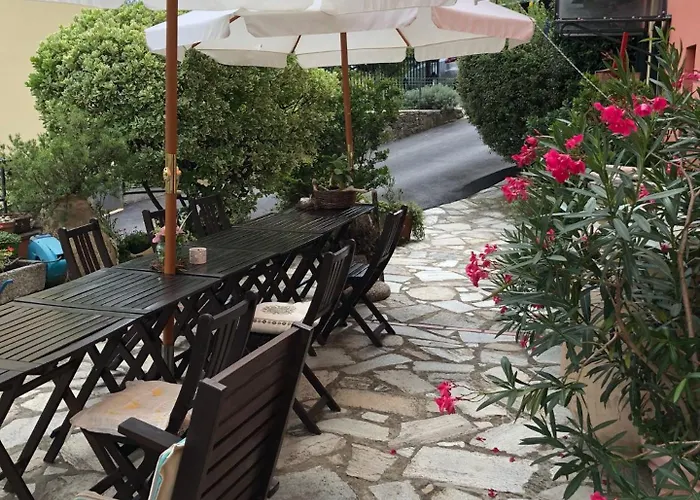Alojamento de Acomodação e Pequeno-almoço Ginestra