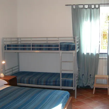 Bed and Breakfast Ginestra 3*